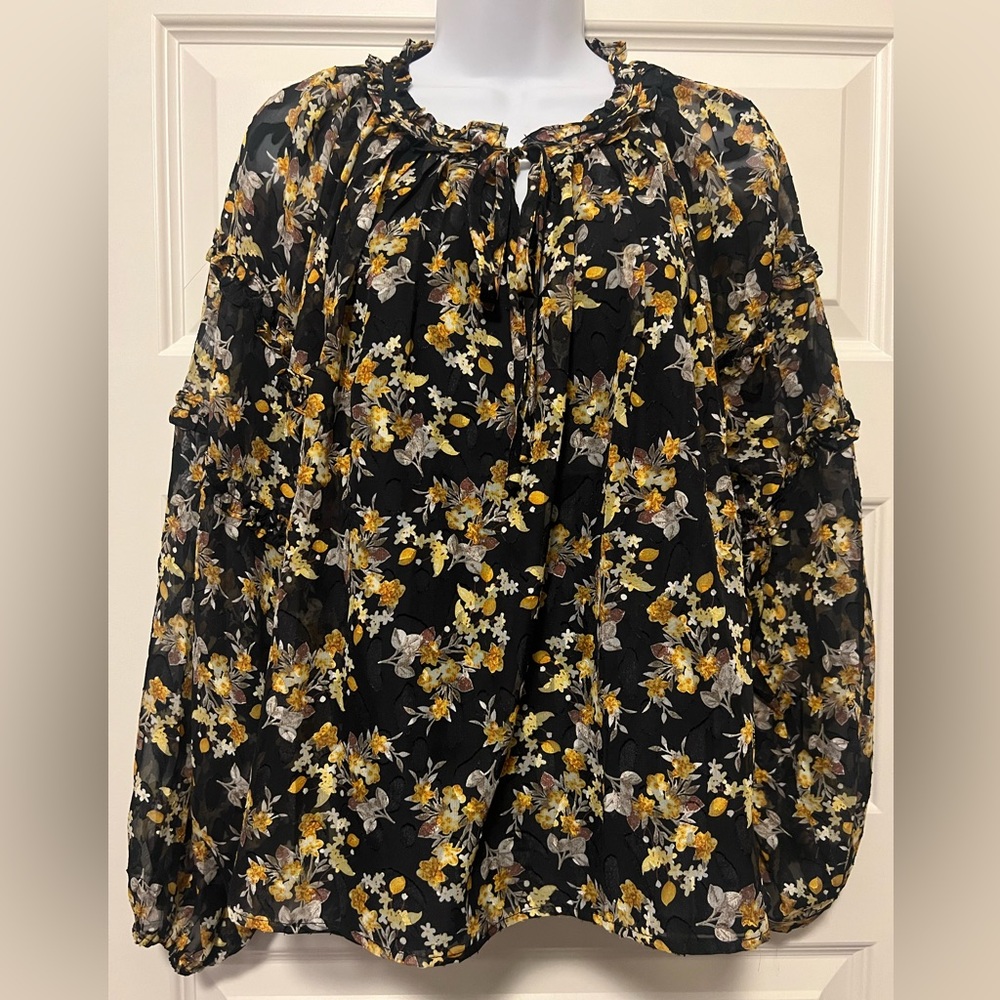 NEW! Black Floral Ruffle Long Sleeve Top